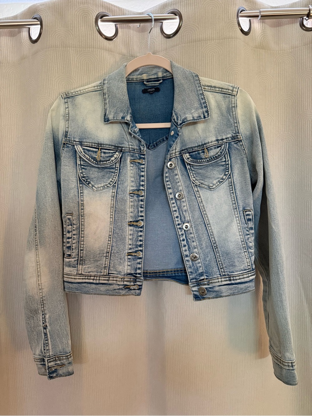 Light Wash Denim Jacket - Women